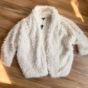 ✨Express✨ NWT Shaggy Cream Colored Coat Size M/L